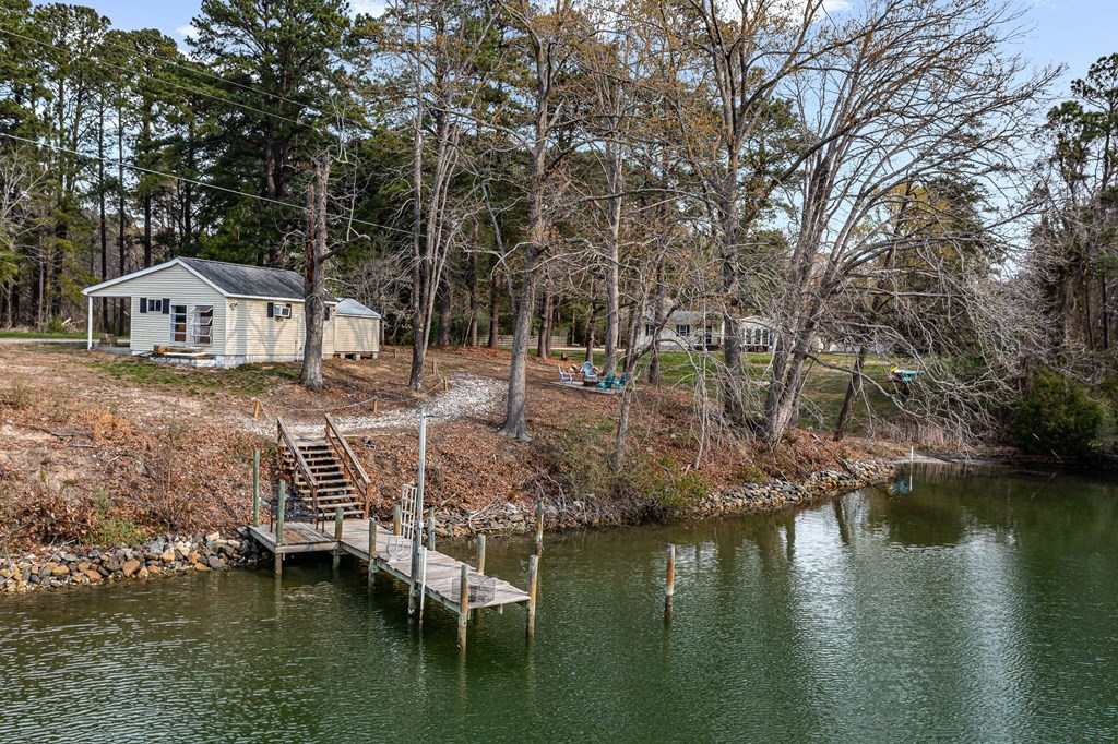 181 Rose Drive