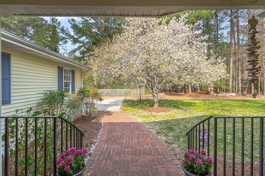 181 Rose Drive