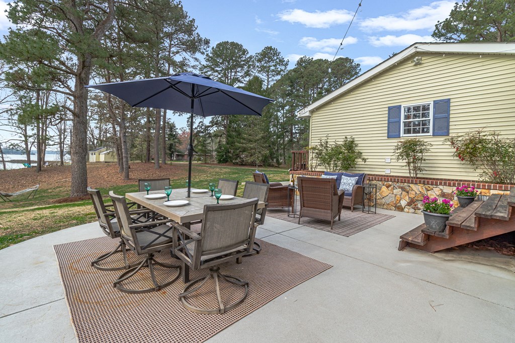 181 Rose Drive
