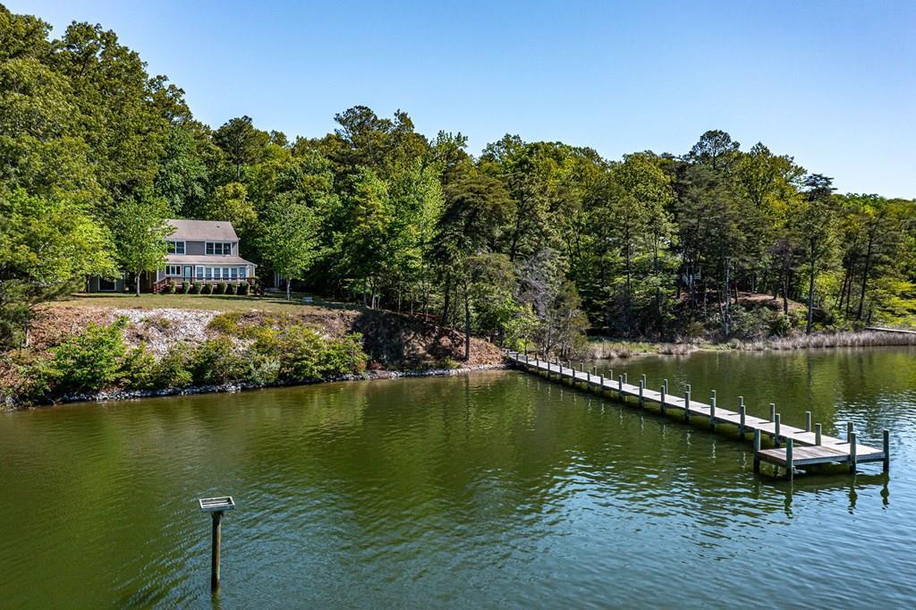 1121 Browns Lane