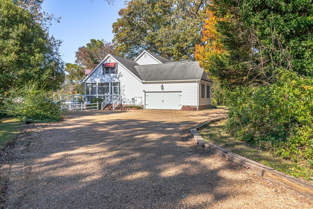 50 Cedardale Lane