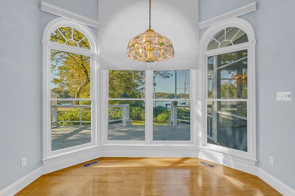 50 Cedardale Lane