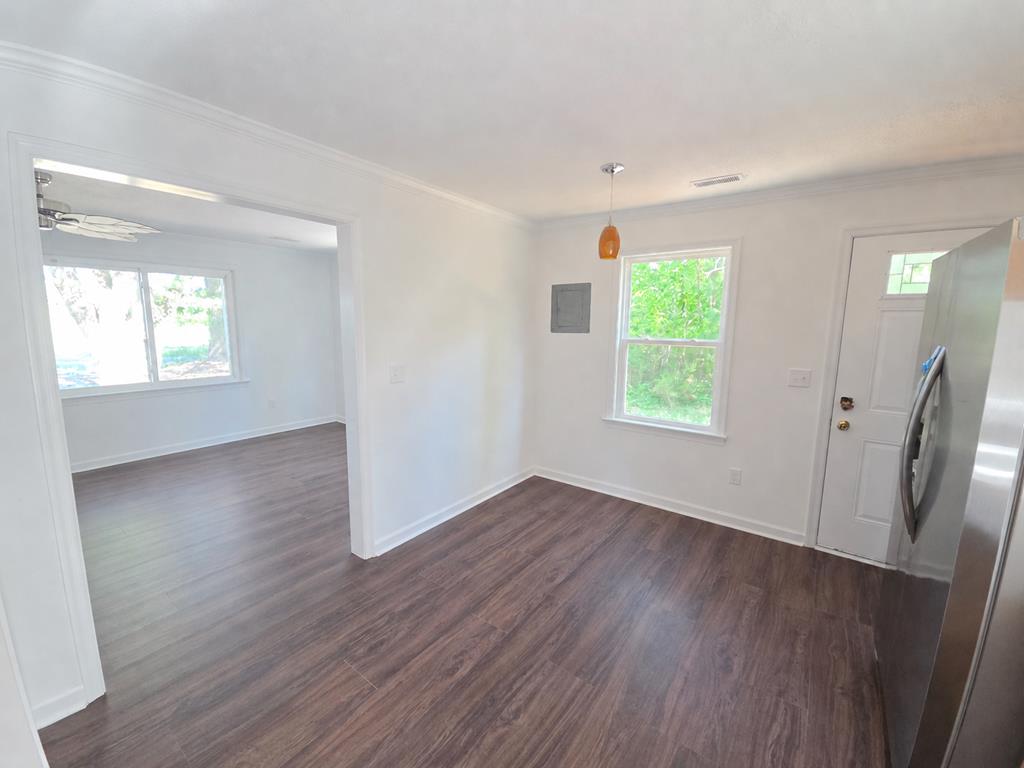 855 Hull Neck Road
