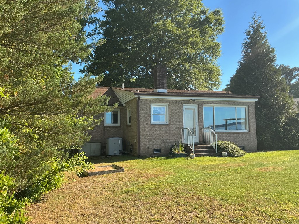 114 Rappahannock Beach Drive
