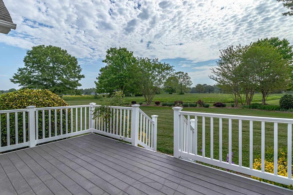 48 Old Field Road