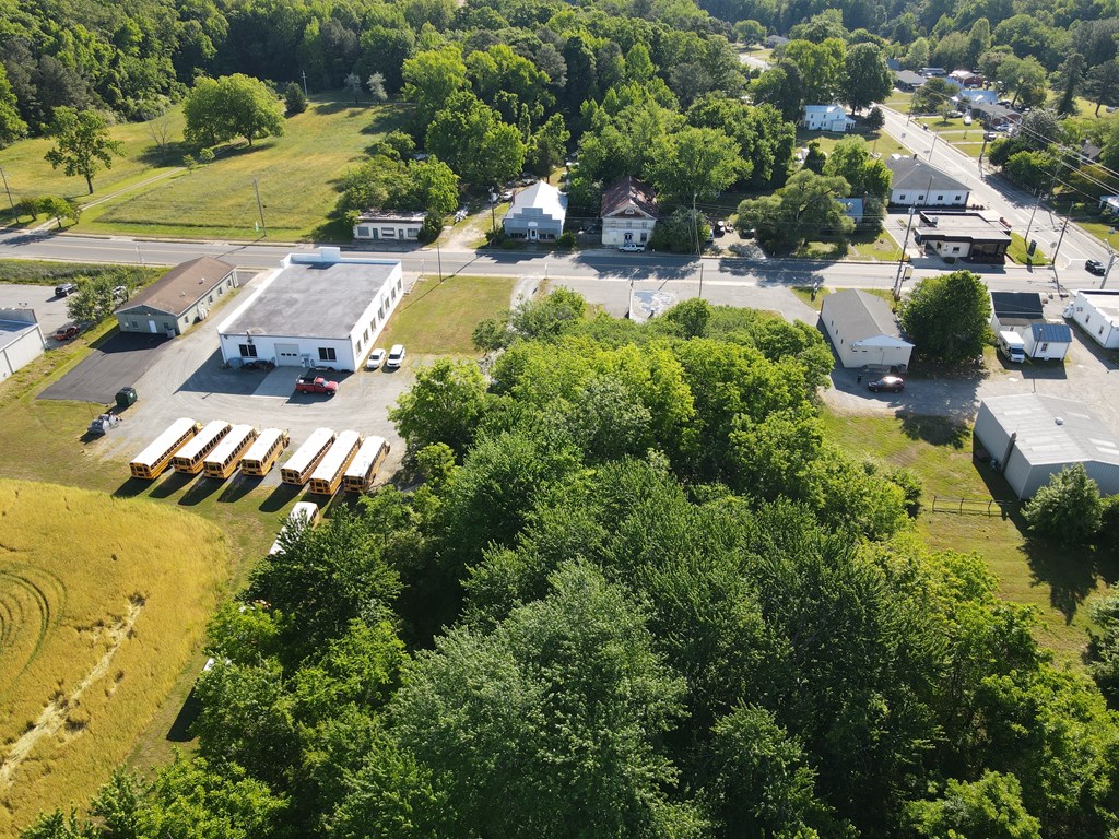 5330 Mary Ball Road