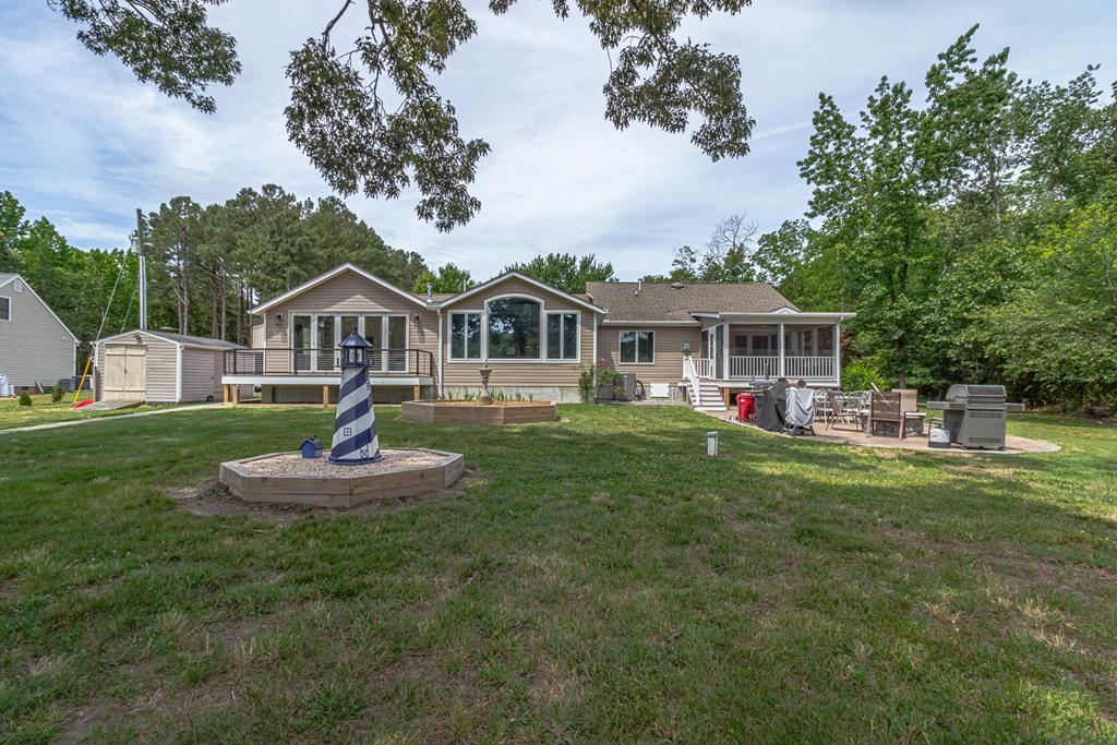 47 Edgewater Drive