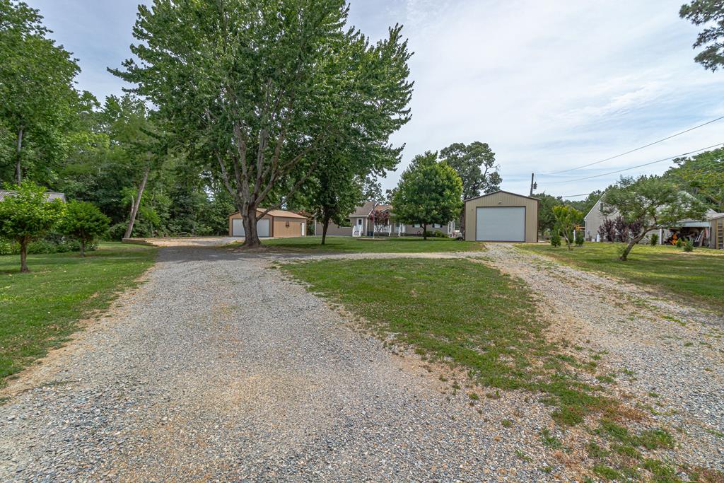47 Edgewater Drive