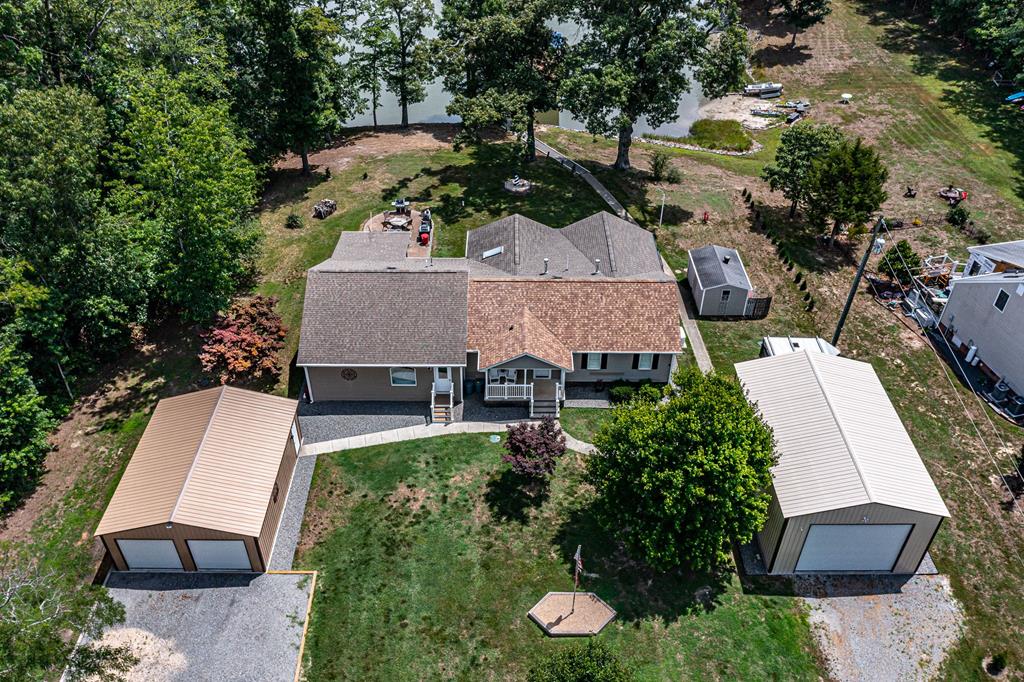 47 Edgewater Drive