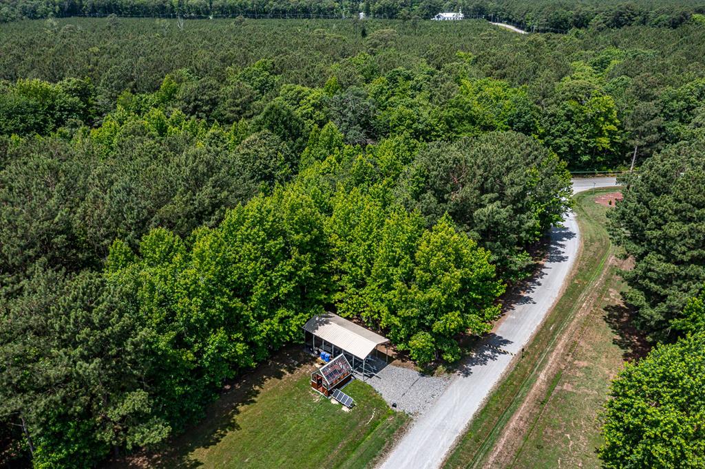 47 Edgewater Drive