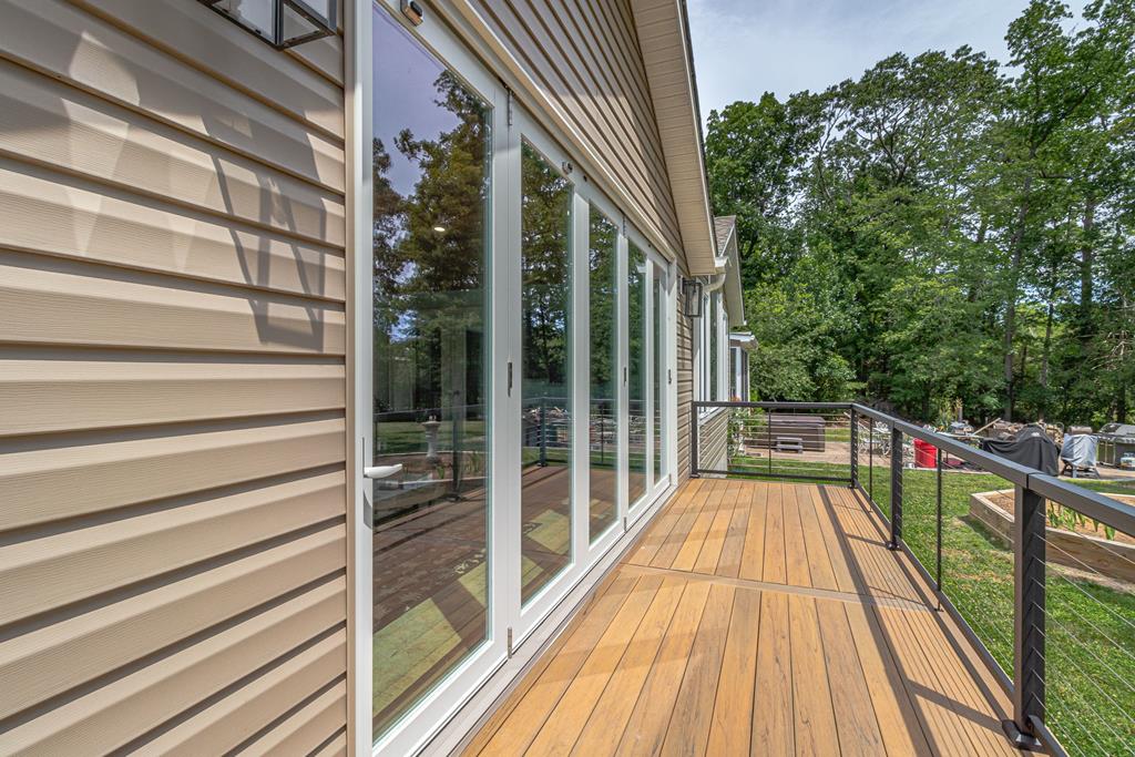 47 Edgewater Drive