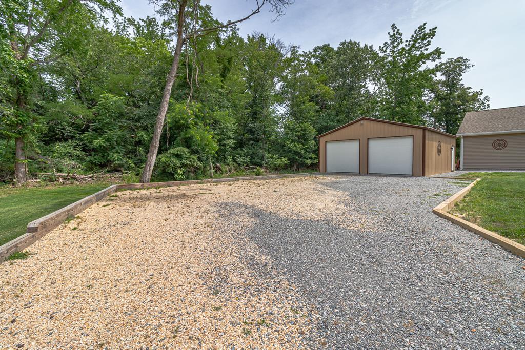 47 Edgewater Drive
