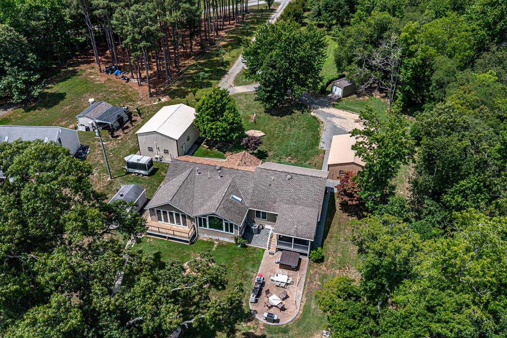 47 Edgewater Drive