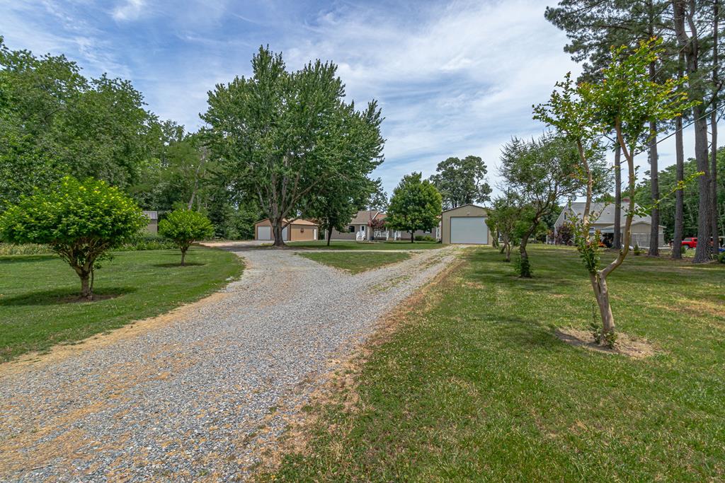 47 Edgewater Drive