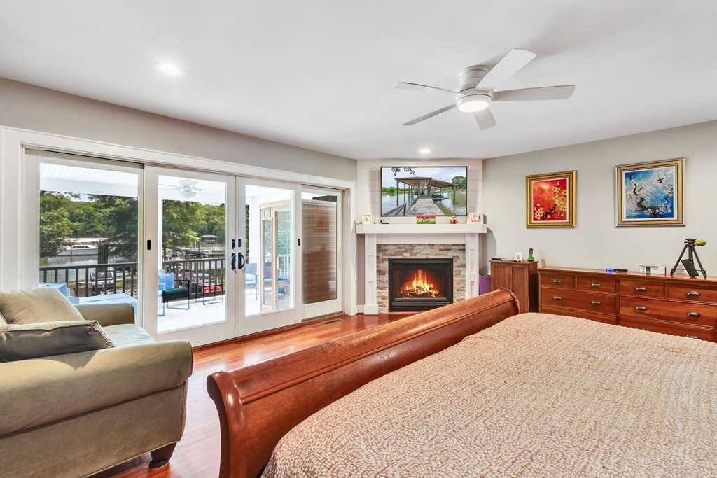 47 Edgewater Drive