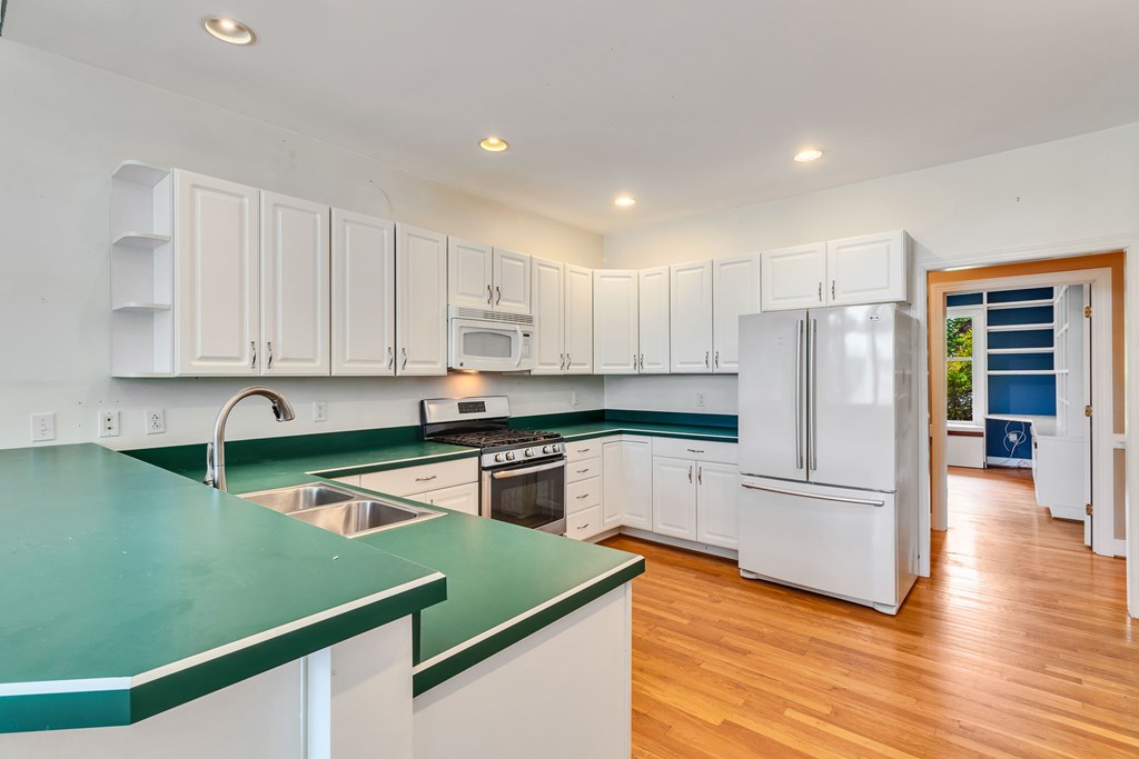 75 LaGrange Avenue