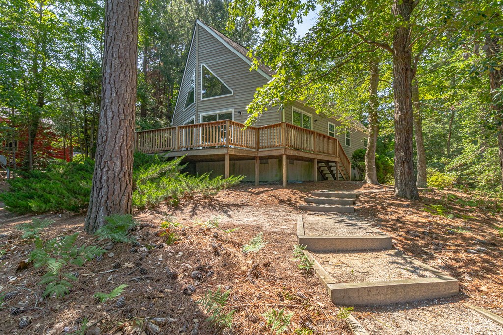 105 Emerald Cove Road