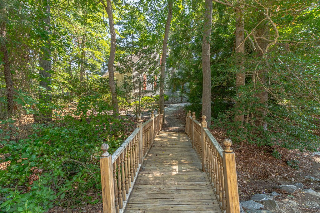 105 Emerald Cove Road