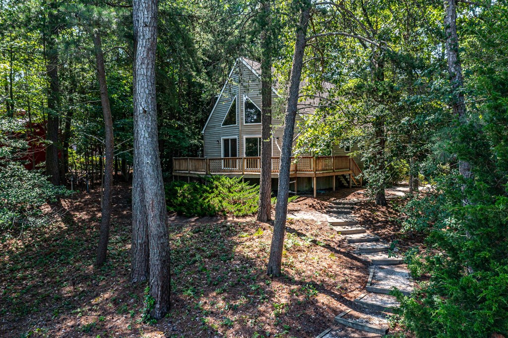105 Emerald Cove Road