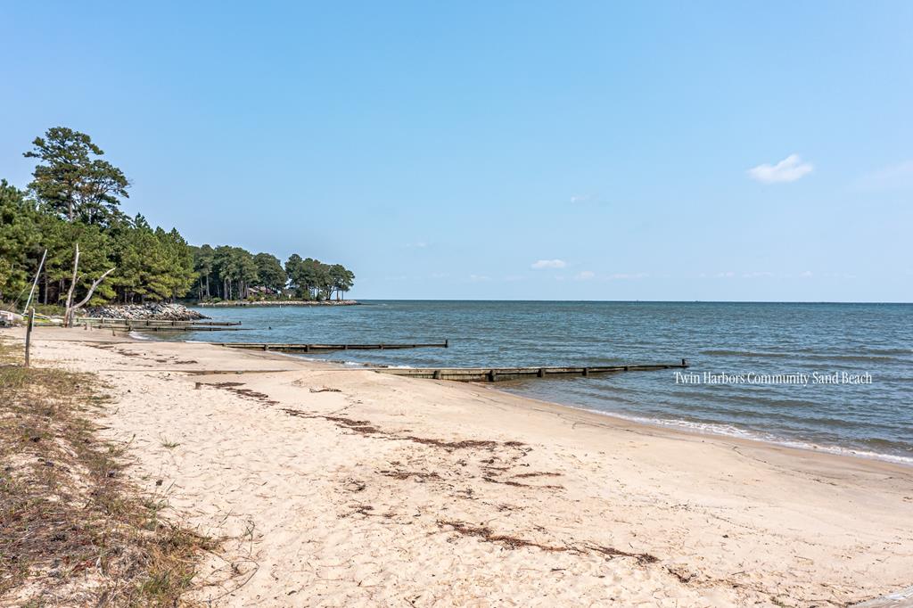 105 Emerald Cove Road