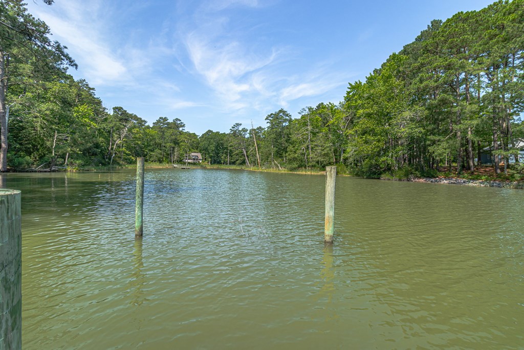 105 Emerald Cove Road