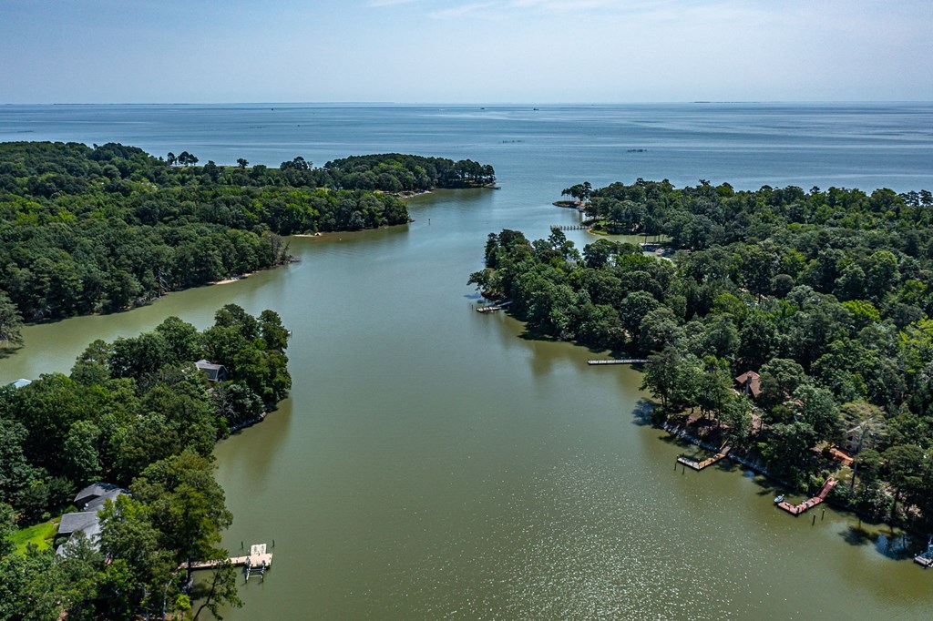 105 Emerald Cove Road