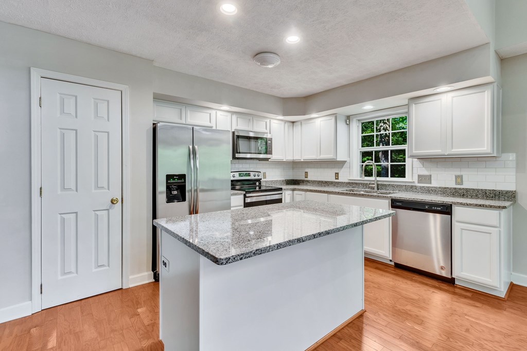 105 Emerald Cove Road