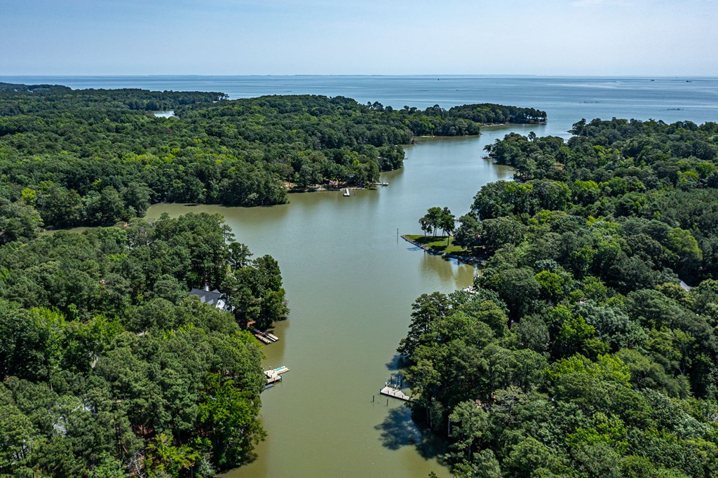 105 Emerald Cove Road