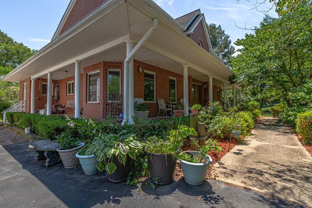 439 Burnt House Point Road