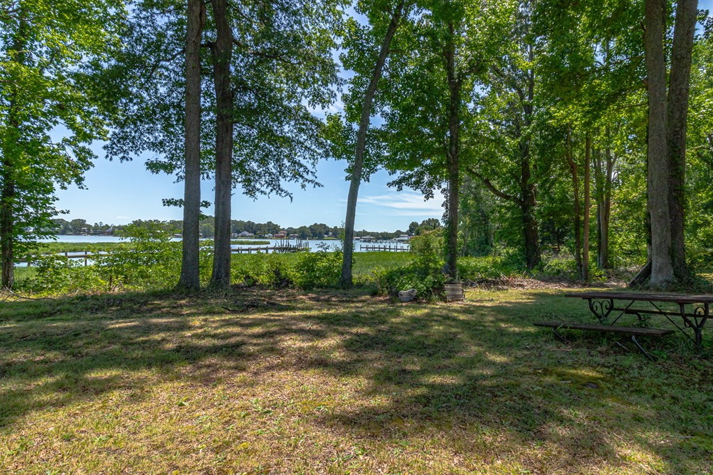 439 Burnt House Point Road