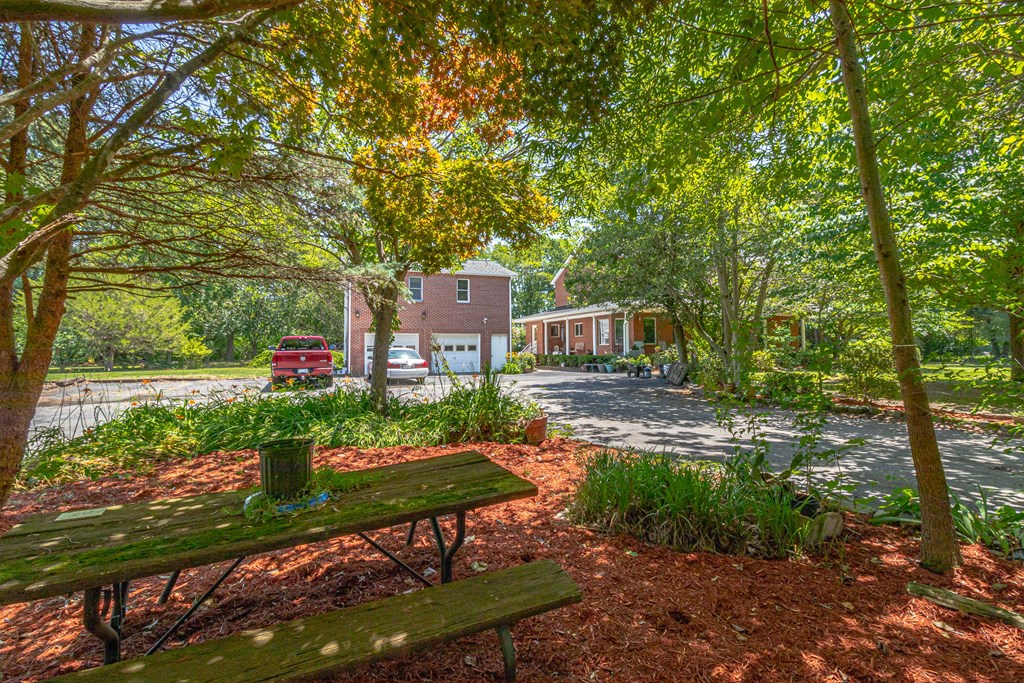 439 Burnt House Point Road