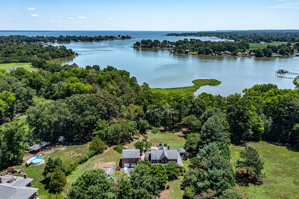 439 Burnt House Point Road
