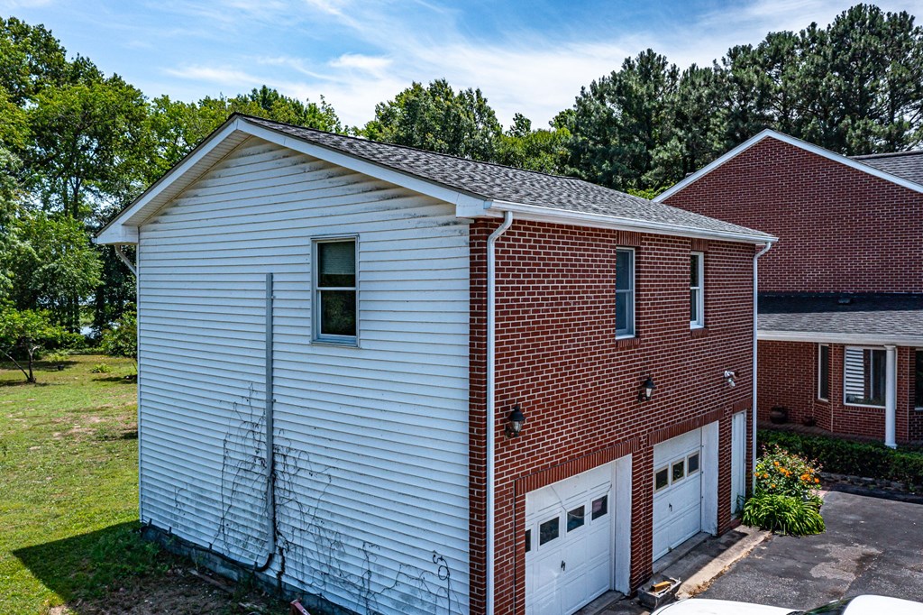 439 Burnt House Point Road
