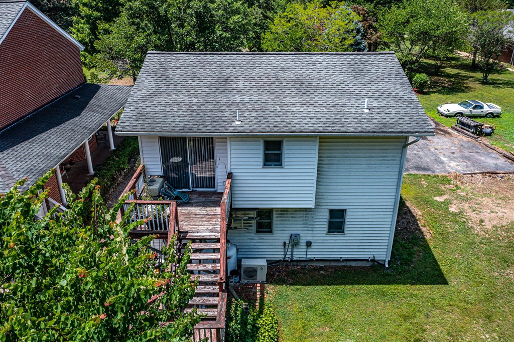 439 Burnt House Point Road