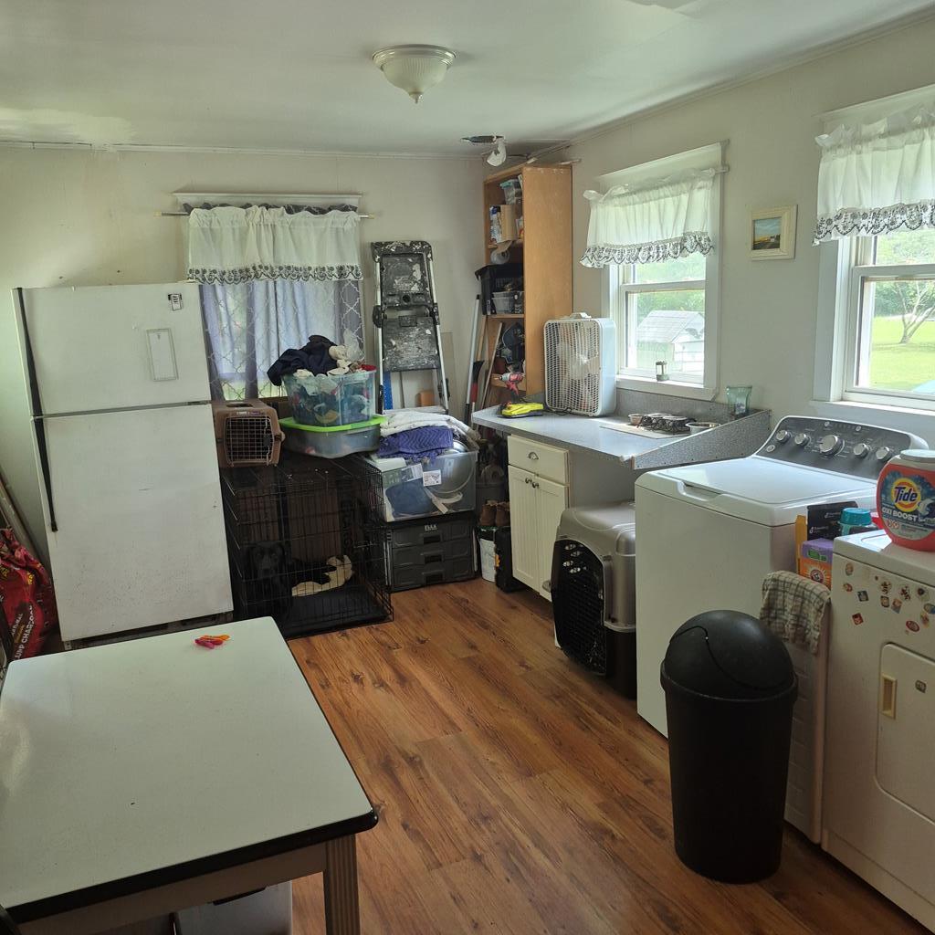 489 Fairport Road