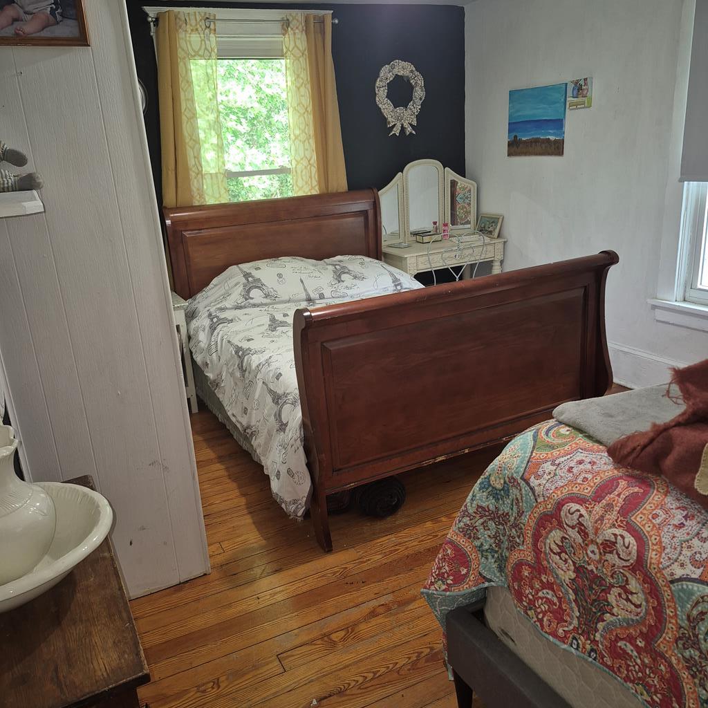 489 Fairport Road