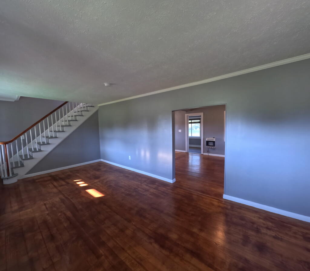 2628 Ridge Road