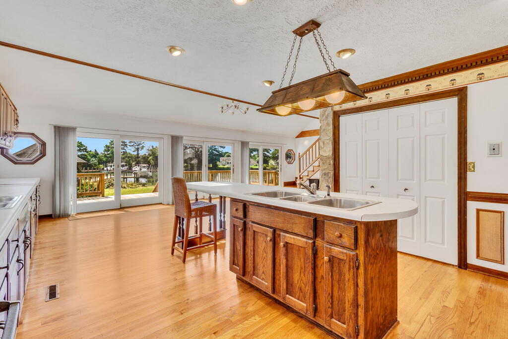 75 Keel Court