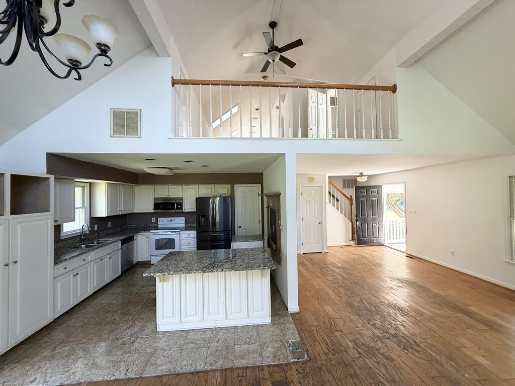 316 Sunset Drive