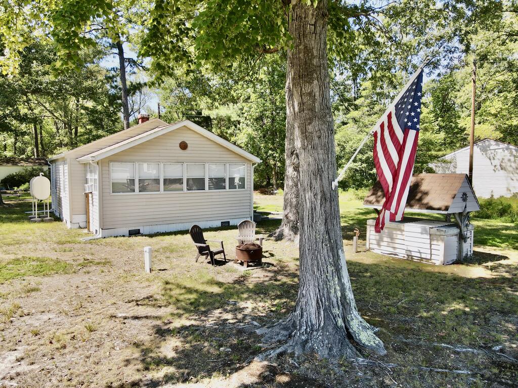 780 Warner Lane