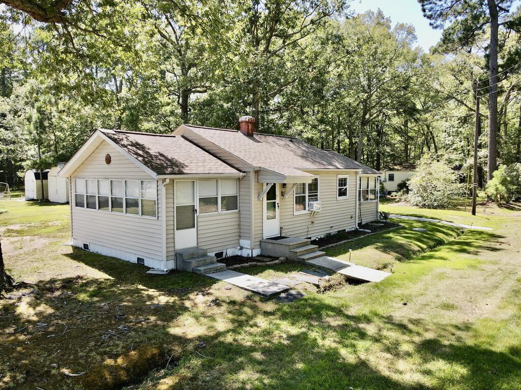 780 Warner Lane