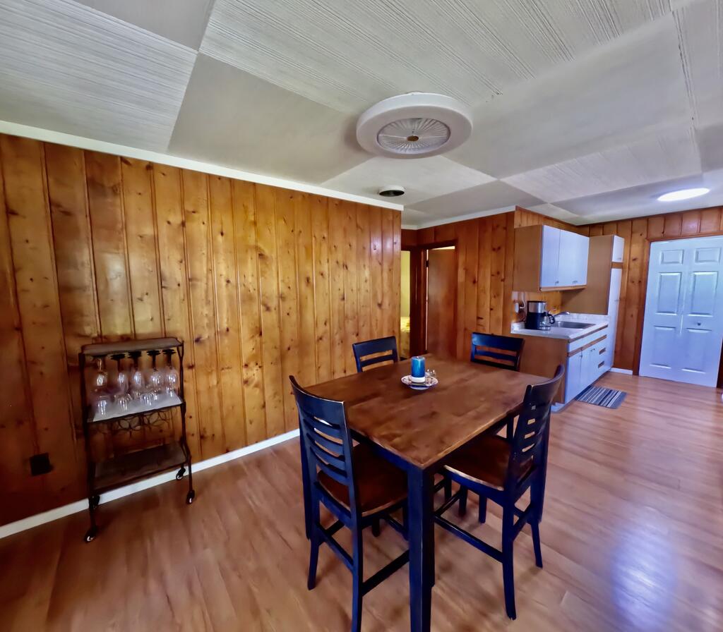 780 Warner Lane
