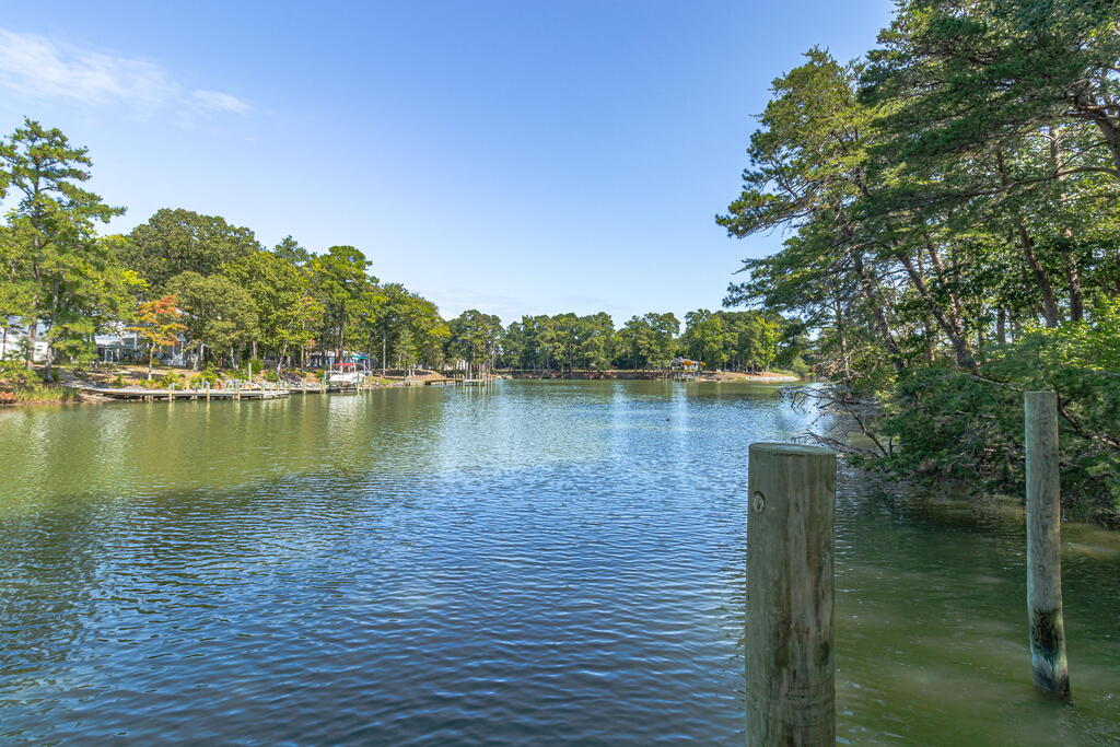 641 Mystic Shore Drive