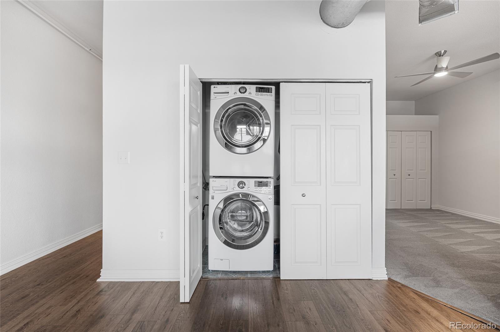 277 N Broadway Unit: 206