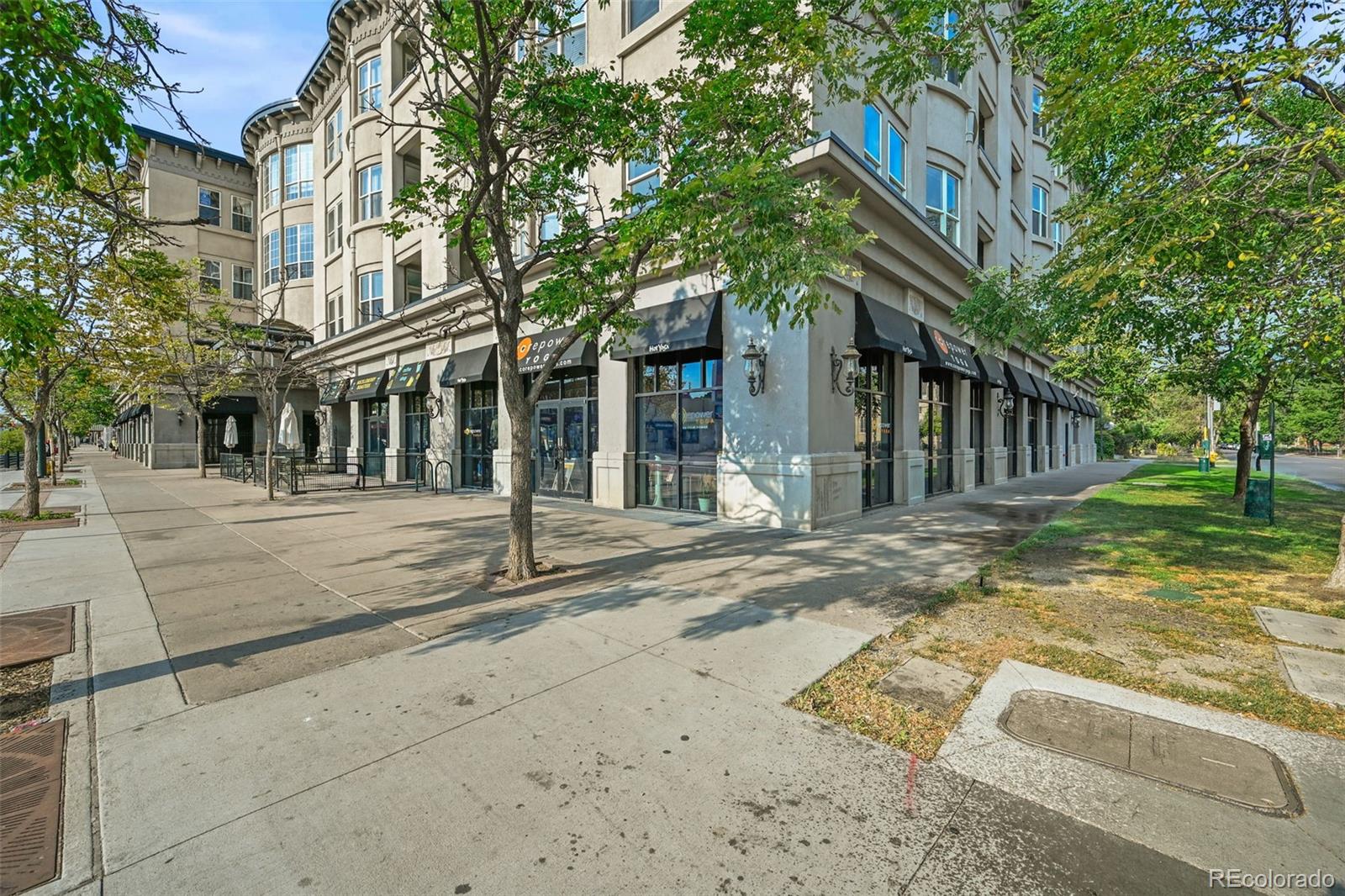277 N Broadway Unit: 206