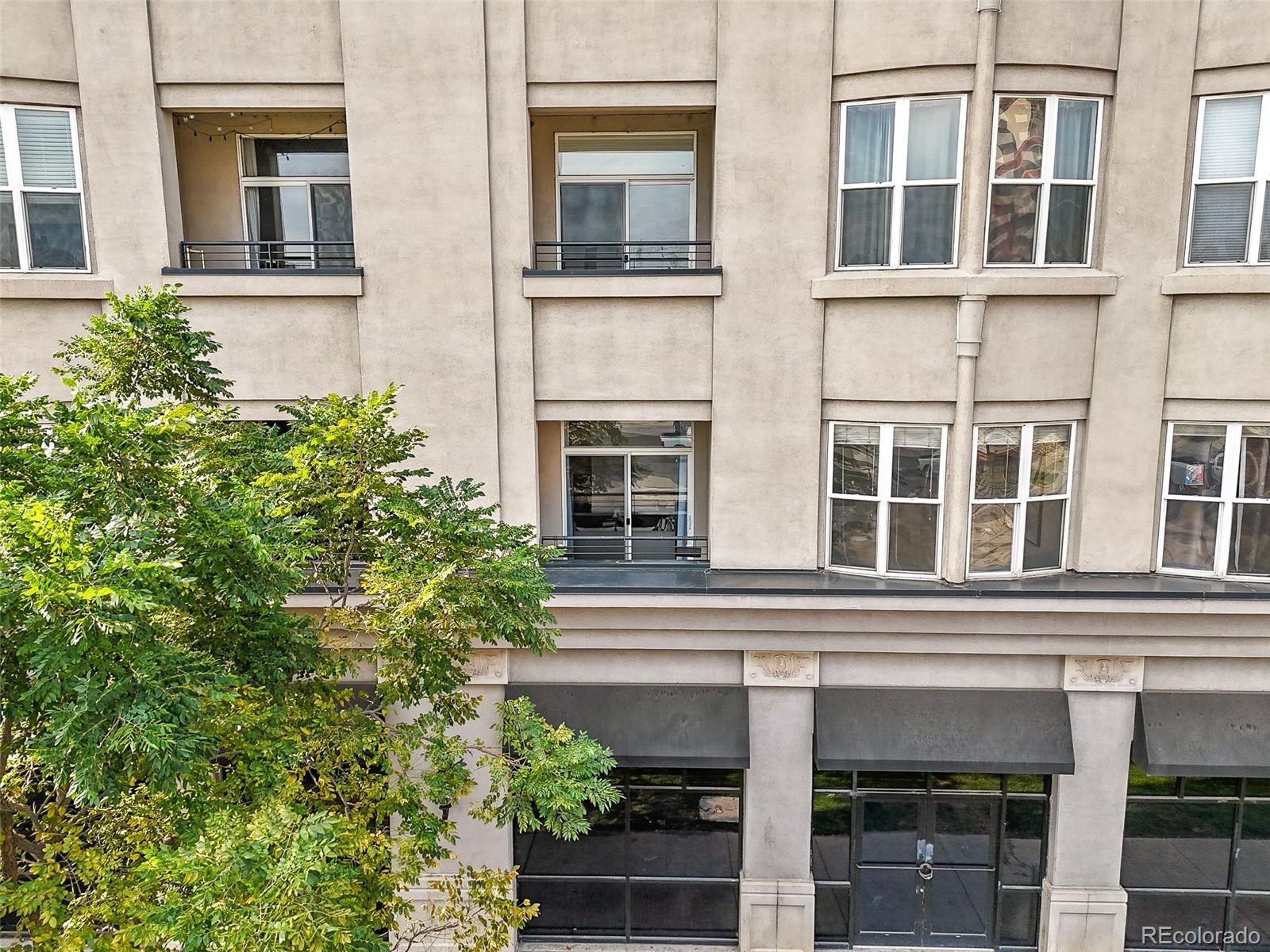 277 N Broadway Unit: 206
