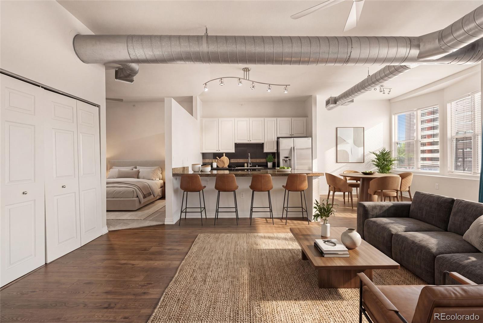 277 N Broadway Unit: 206