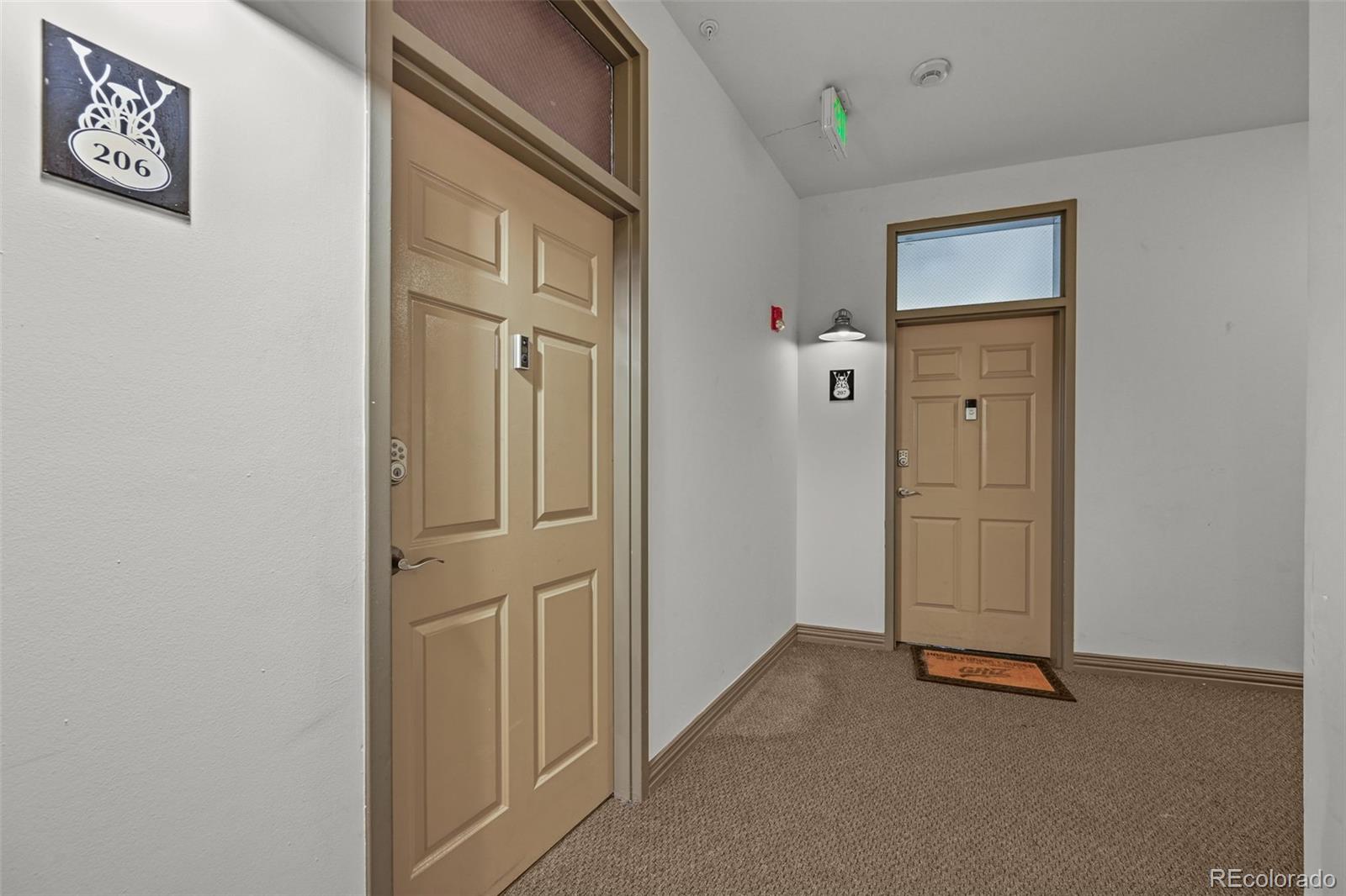 277 N Broadway Unit: 206