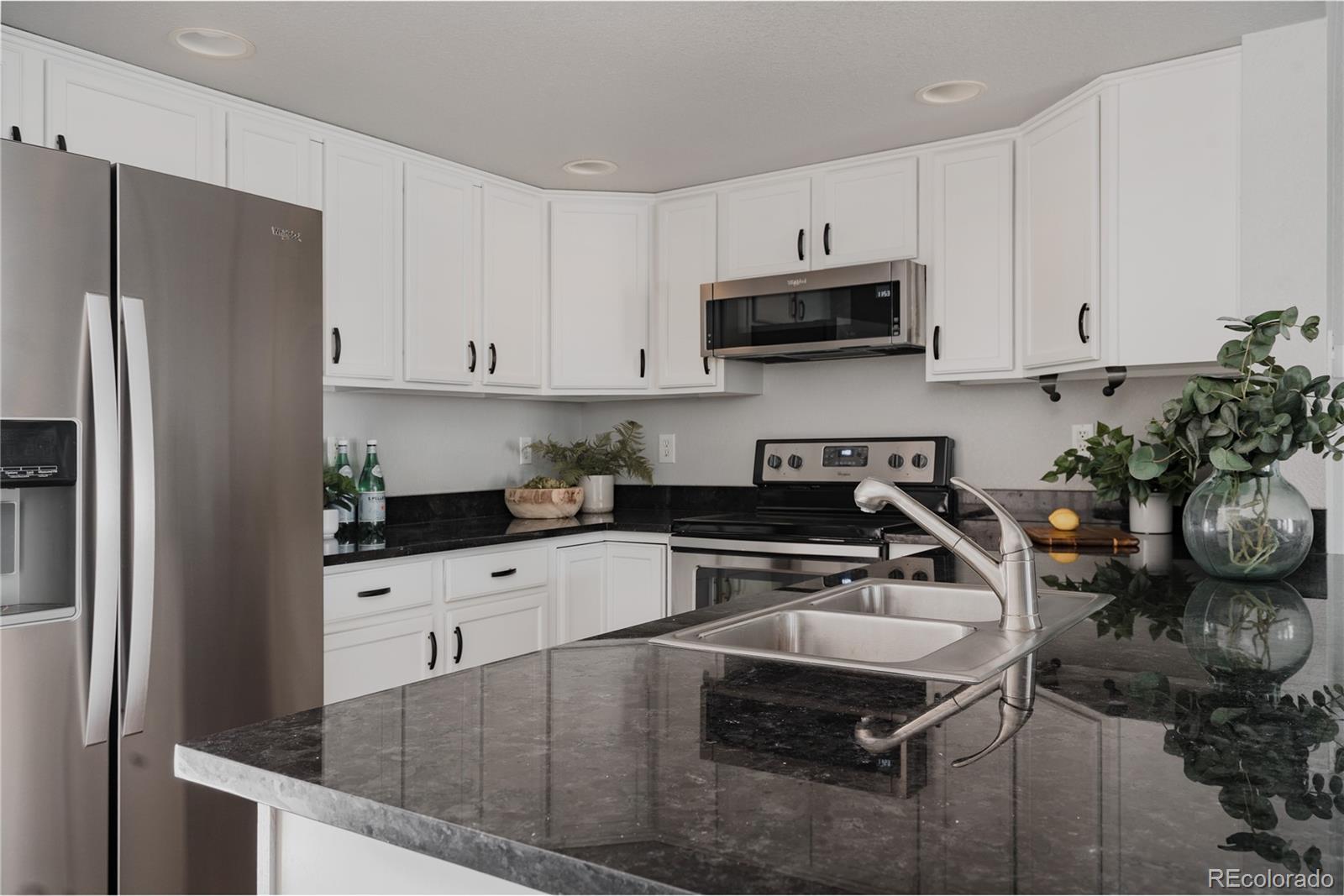 5081 Garrison Street Unit: 9