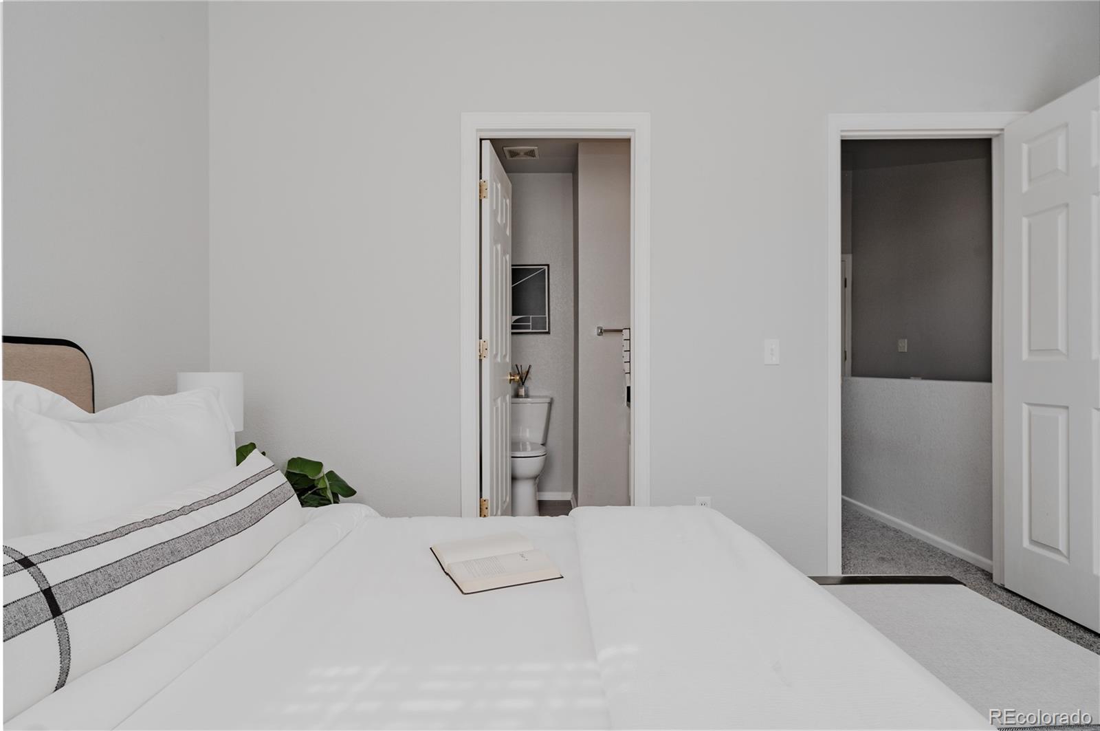 5081 Garrison Street Unit: 9